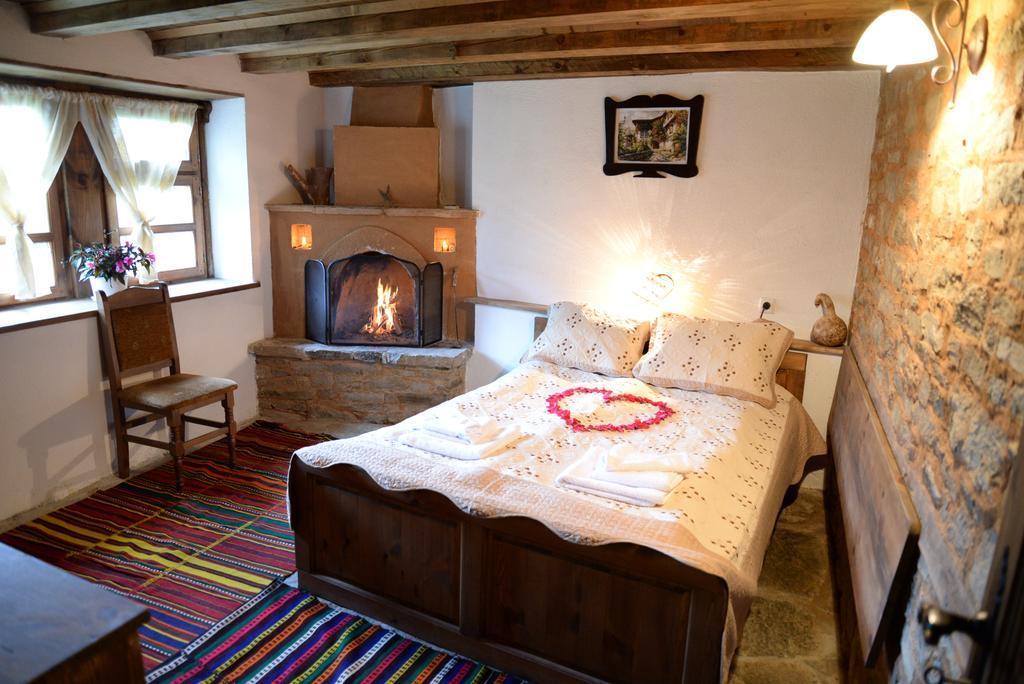 Guest House Pri Malkiya Lešten Pokoj fotografie